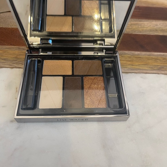 Lise Watier Dress Code Eyeshadow Palette - Picture 9 of 9
